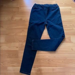 Soft and stretchy jeans